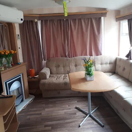 Mobile Camping Planik אתר קמפינג Ražanac